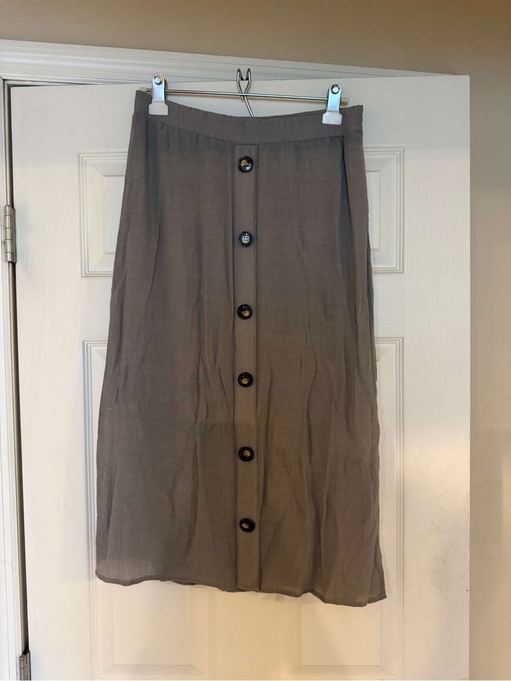 Apt. 9 Button-Front Midi Skirt in Taupe